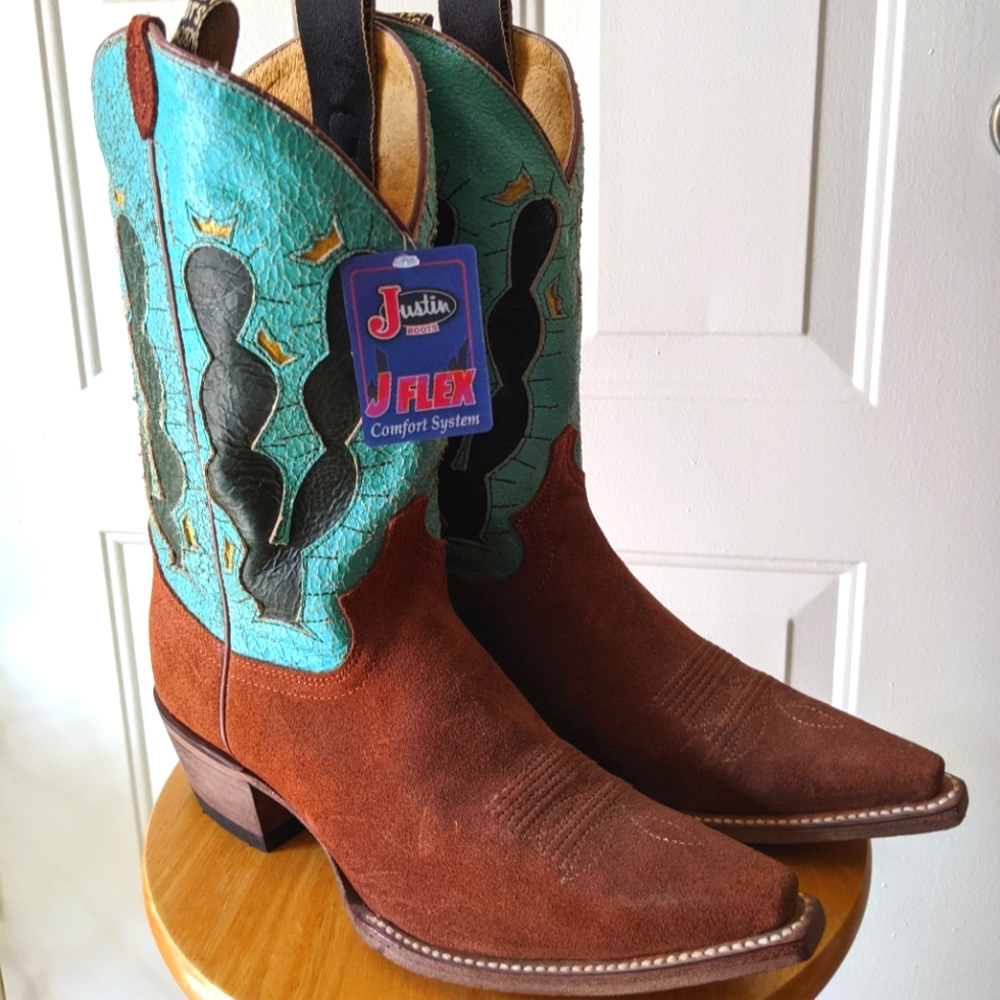 NWT suede Justin cactus boots